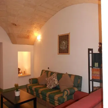 Ambika * Lecce
